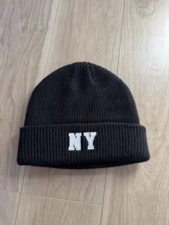 Item thumbnail for item e7ec70f9-ed7d-4aca-939b-f69dedb4923e