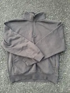 ハーフジップ　グレー