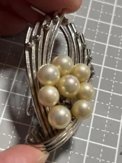 2wayパールとメタルのモダンブローチ 金属は磁石に反応あり　年代物　ビンテージ