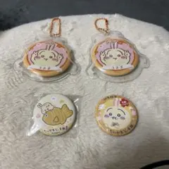 ちいかわ うさぎ 缶バッジ まとめ売り 4点セットのサムネイル