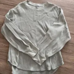 UNIQLO 薄緑色 長袖Tシャツ L