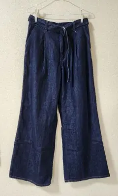 GU 夏　ライトデニムベルテッドワイドパンツ　ネイビー　デニムパンツ