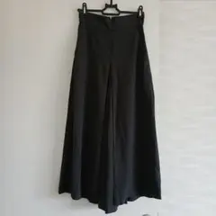 未使用品H&M　ワイドパンツ　サイズ３４　チャコールグレー　ロングスカート風