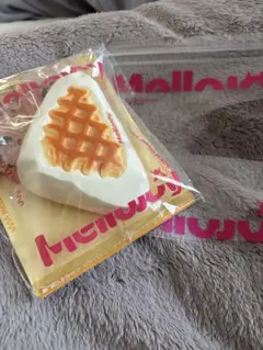 mellojoy メロジョイ スクイーズ ワッフル クリームワッフル さんかく