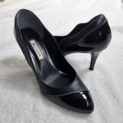 【美品】ダイアナ 黒 パンプス レザー 切り替 エナメル アーモンド トゥ 24