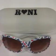 Item thumbnail for item bd605e49-78d0-4c7e-9c15-8af4bccf16f8