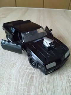 新車】 ダッチチャレンジャー 1/24 ダイキャストミニカー カスタム