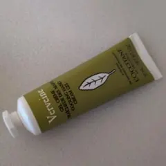 L'OCCITANE Verveine ハンドクリーム 30ml