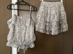 花柄キャミソール・フリルパンツ　セットアップ