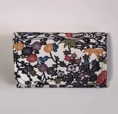 Item thumbnail for item 64584d1b-5b8d-4f6d-8fb1-bf5bb7229be0