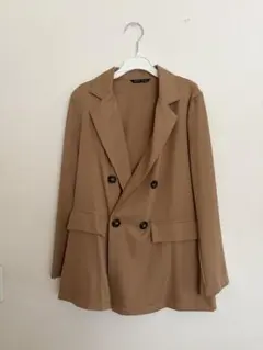 SHEIN テーラードジャケット ベージュのサムネイル