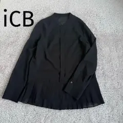 iCB シアーブラウス 裾プリーツ 比翼ボタン ブラックのサムネイル