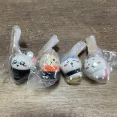 ちいかわ寿司　フィギュアキーホルダー　うさぎ　ハチワレ　モモンガ　ちいかわ　４点