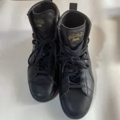 プーマ　PUMA スニーカー　23.5cm