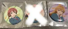 虹ヶ咲学園スクールアイドル同好会×ケロロ軍曹 缶バッジ 近江彼方、エマ