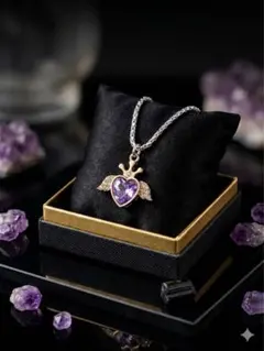 紫色ハート型ペンダントネックレス