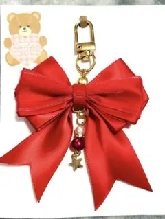 赤色リボンチャーム