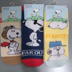 PEANUTS スヌーピー のびのびソックス 3足セット　ソックス　靴下のサムネイル