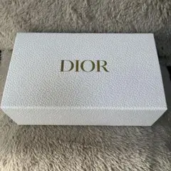 Dior ギフト箱 中型 ホワイト