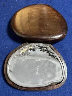 端溪硯 雲蝠文 老坑 水巖 大西洞 金綫 青花 書道用品 端渓硯 骨董 2026年最新】大西洞 端渓の人気アイテム - メルカリ