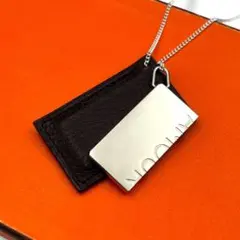 HERMES エルメス ペアネックレス AMOUR アムール プレート シルバーのサムネイル