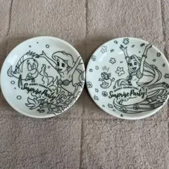 美品　ディズニー サプライズパーティー 小皿 2枚セット