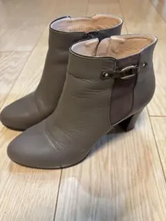 オデットエオディール　ショートブーツ