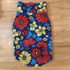 花柄デザインの犬服のサムネイル
