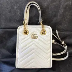 【値下げ】GUCCI GGマーモント マテラッセ レザー ミニバッグ696123