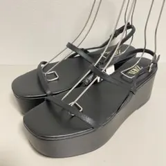 【極美品】ZARA 厚底 細ストラップ サンダル ブラック 39