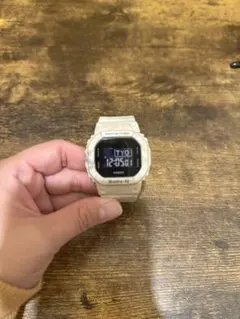 G-shock. dw-560-xhirl 白-1 エキストラガール人気の明細 - メルカリ