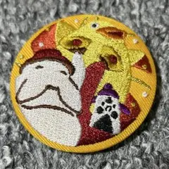 ジブリ　千と千尋の神隠し　刺繍ブローチ　刺繍缶バッジ　オシラサマ　神様　ジブリ
