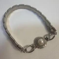 Item thumbnail for item cdaa5050-9262-420a-bd44-4f4ef4c5a086