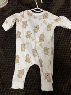 H Mクマ柄ロンパース ホワイト