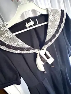 axesセーラー風膝丈ワンピース