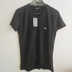 エンポリオ・アルマーニ VネックTシャツ 黒