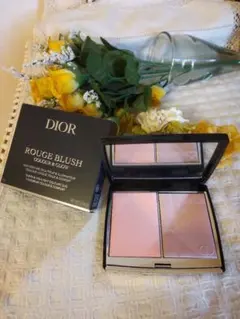 ディオール　スキンルージュ　ブラッシュ　カラー＆グロウ　287　フェイスパウダー