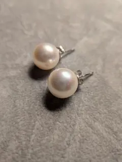わ*こ様 K18WG あこやパール ダイヤモンド フックピアス 両耳用 K18WG あこやパール ダイヤモンド フックピアス 両耳用 - メルカリ