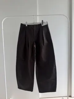 GU チノタックバレルパンツ ダークブラウン XLのサムネイル