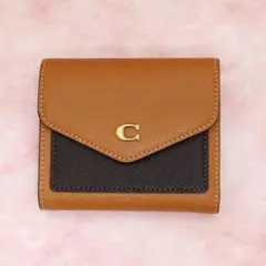 タイムセール♡COACHウィンカラーブロックシグネチャー三つ折り財布 C2619のサムネイル