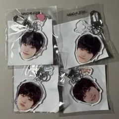 ジフン　TREASURE 顔アクキー カプセルトイ 喜怒哀楽