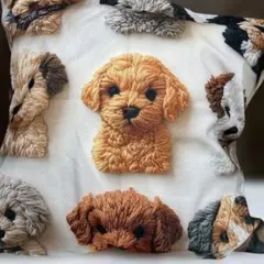 犬　刺繍風クッションカバー　トイプードル