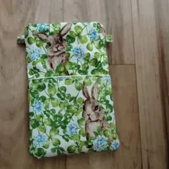 ウサギ柄 サコッシュ
