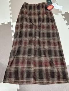 チェック柄ロングスカート