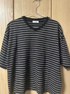 epnok VネックボーダーTシャツ