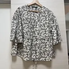 Kastane花柄五分袖ブラウス