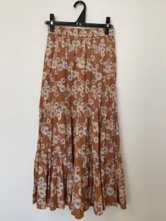 ユニクロ、ポール&ジョー　コラボスカート