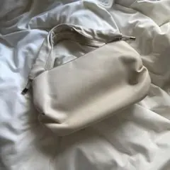 カスタネ　カバン　ハンドバッグ