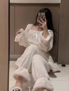 Item thumbnail for item f50ff53e-f58a-4841-a5c8-7be36b2acb66