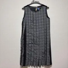 ロイスクレヨン　チェックのプリーツワンピース